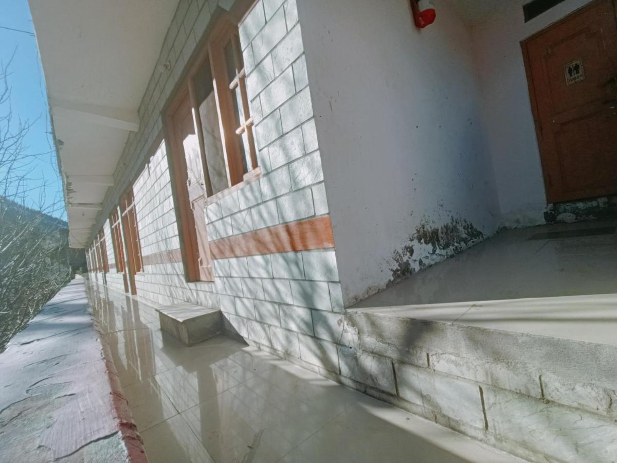Snow Oak Guest House Касоль Екстер'єр фото